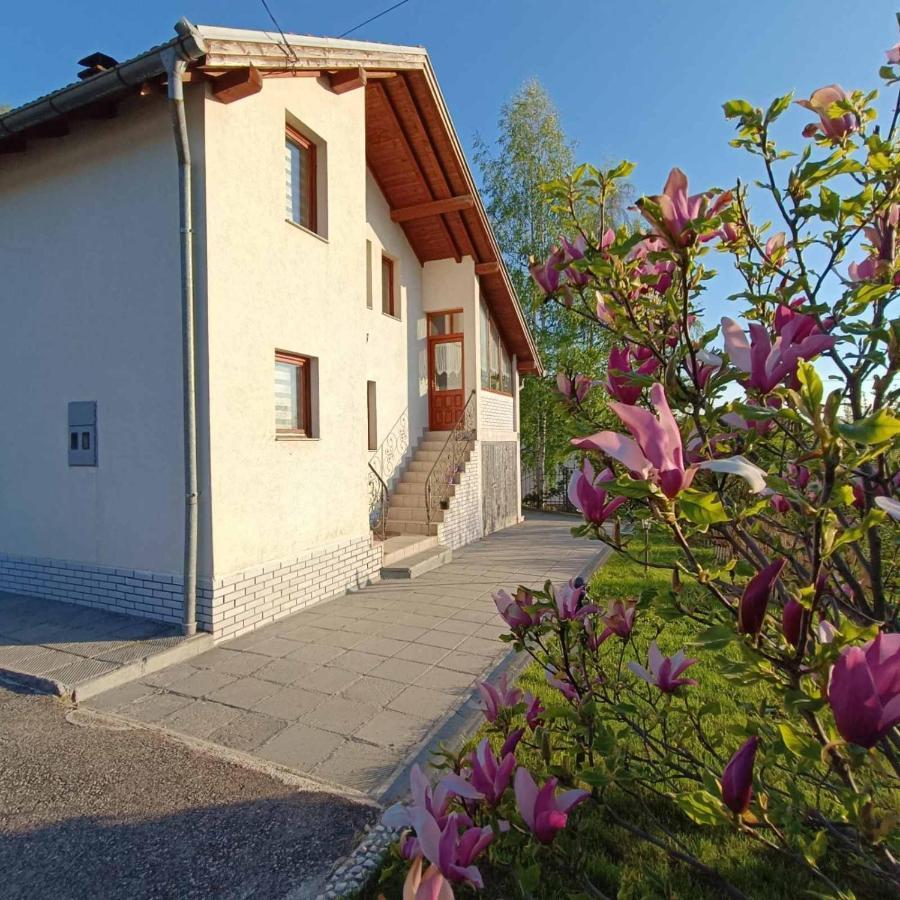 Holiday Home Green Sarajevo Exterior foto